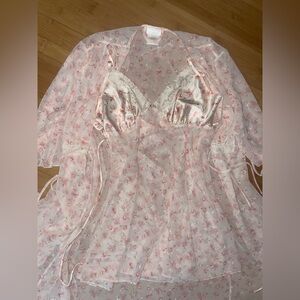 Soft pink and white lace floral lingerie set